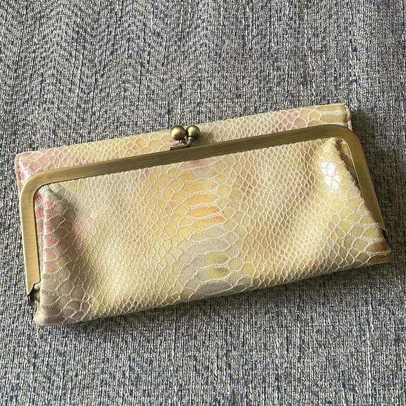 Hobo Lauren Snakeskin Pastel Rainbow Trifold Wallet Clutch